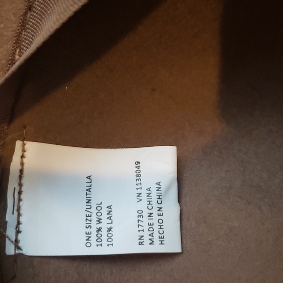 Wool hat - Picture 5 of 5